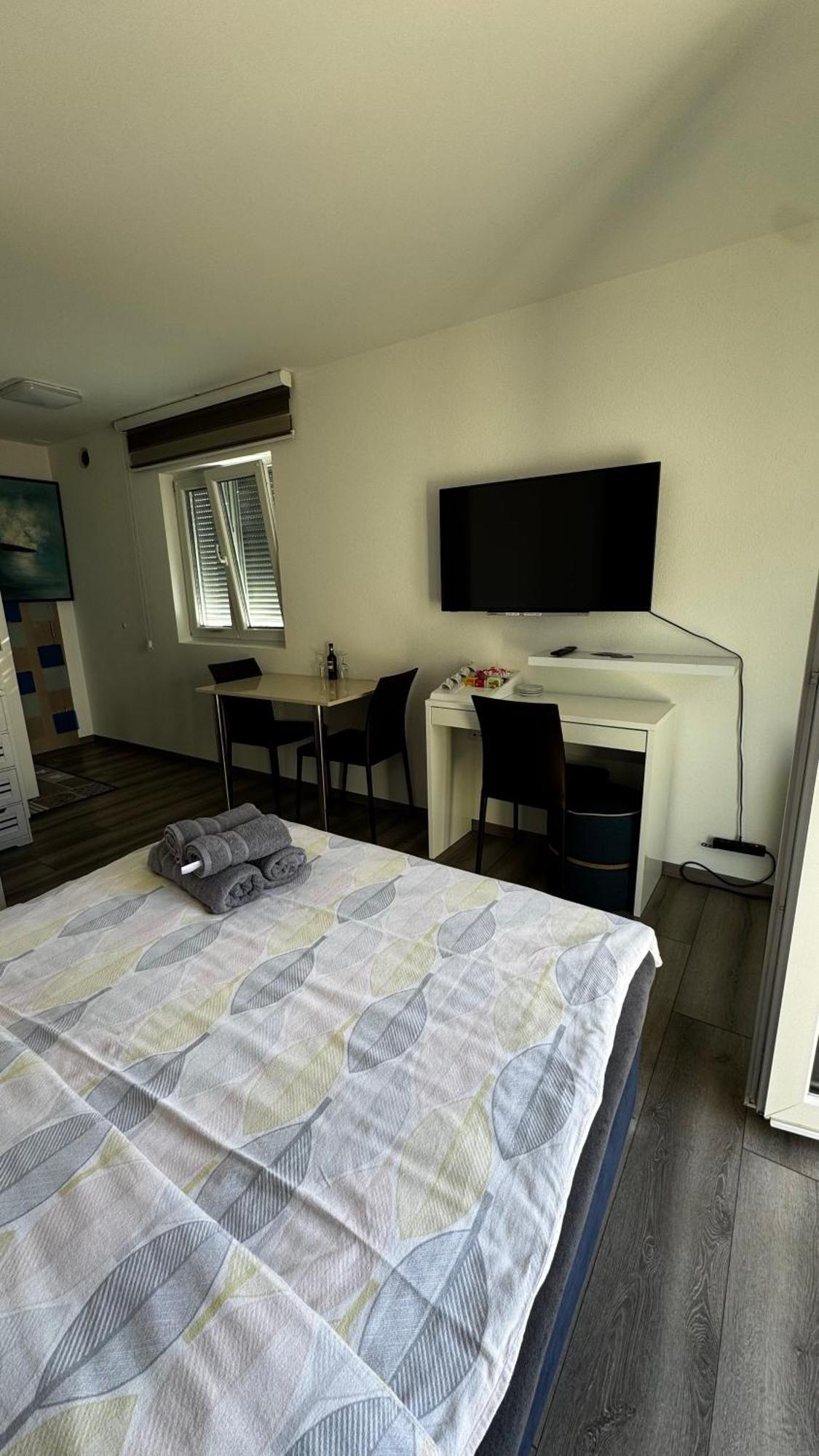 Appartement Plein Soleil à Martigny Extérieur photo
